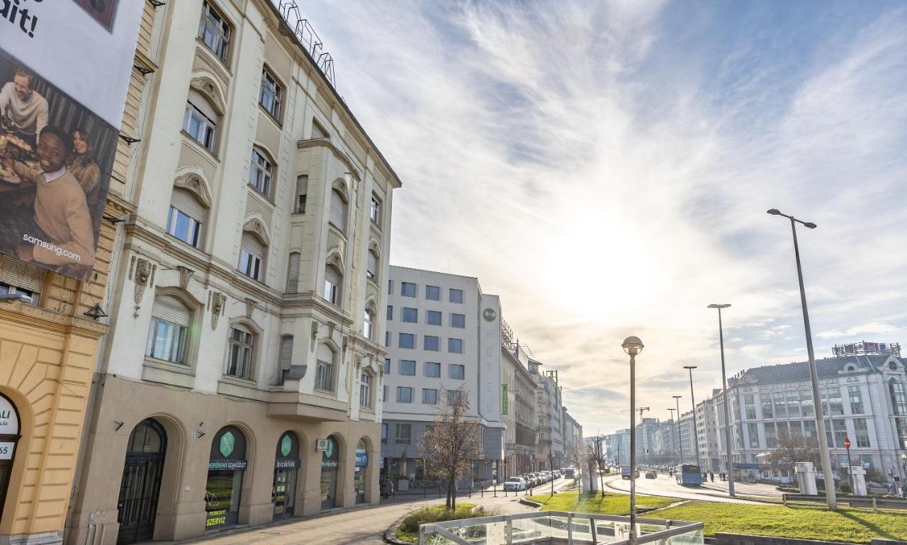 Wiky'S Apartman With 3Bathrooms Будапеща Екстериор снимка